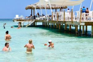 Family Apts CadaquesCaribe Bayahibe