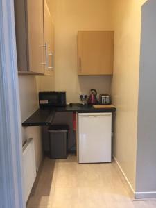 Apartment close to Pavilion gardens