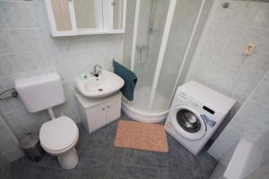 Holiday home in Balatonfuzfo 35646