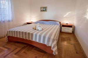 Apartments in Stara Baska - Island Krk 34416