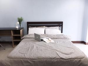 โรงแรม เดอะริช ราชพฤกษ์ โฮเทล แอนด์ เรสซิเดนซ์