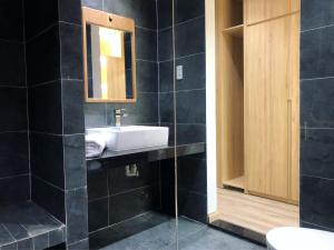 Khe Suites Le Lai Apartment - Self Check-in with Lockbox