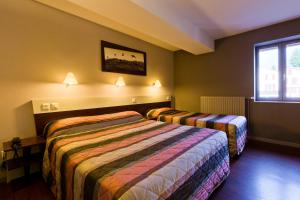 Hotels Les Hirondelles : Chambre Triple