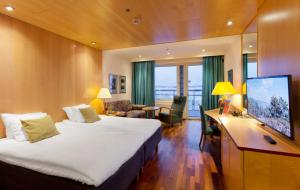Standard Twin Room with Balcony - Spa Access Included room in Holiday Club Tampere Spa