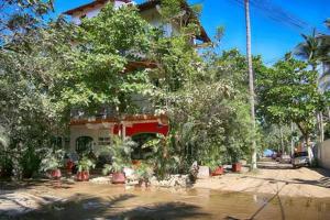 Villas del Corazon - Iguana