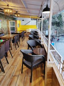 The Three Oaks Boutique Hotel