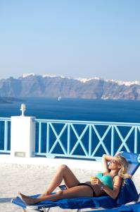 Blu Rooms Santorini Greece