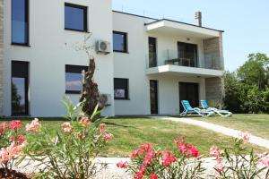 Villa Olive Garden Istra Basanija Croatia J2ski