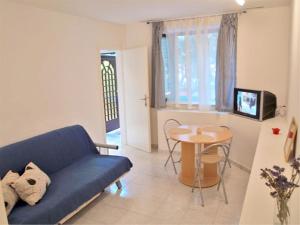 Apartment 1 room in Apartments in Mali Losinj 14950