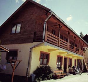 Csatári Pensiune Praid