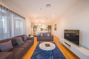Edge Apartment Hotel