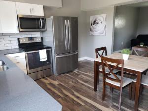 Downtown Bungalow- 2 bedroom