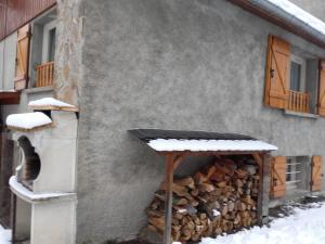 Chalets Oustals De Lavail : photos des chambres