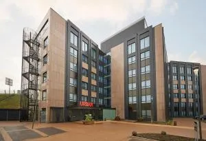 Corendon Urban Amsterdam Schiphol Airport Hotel - 莱茵登