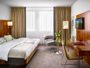 Double or Twin Room with Garden View room in K+K Hotel am Harras