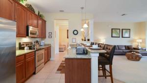 Chantilly Condo - closer to Disney and Universal