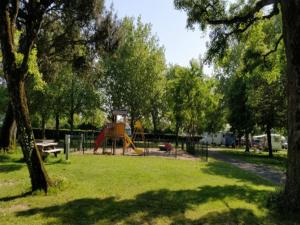 Campings Camping Le Sorlut : photos des chambres