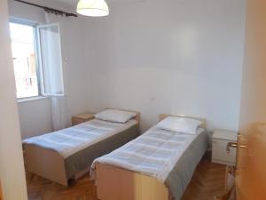 Apartment in Starigrad-Paklenica 6895