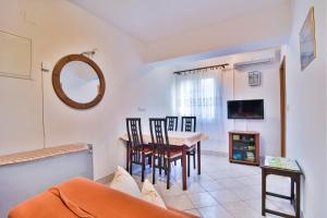 Apartments in Mali Losinj 14985 