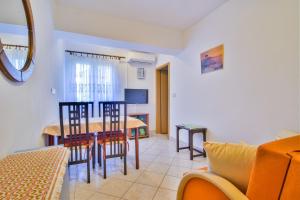 Apartments in Mali Losinj 14985 
