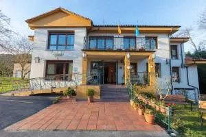 Apartamentos Trébede - Balmori