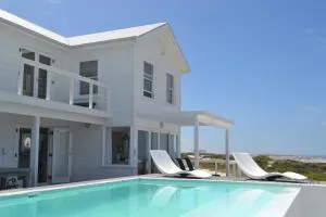 Pearl Bay Beach Home - Yzerfontein