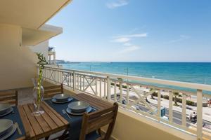 Seafront Deluxe Apartment - Ubytování bez kategorie ve městě Réthymno
