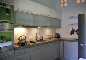 Marilyn Apartment