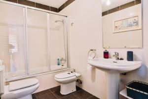 Boutique apartment with BBQ terrace and ocean views