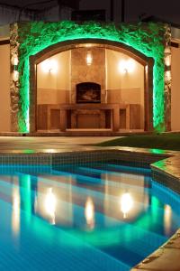 Hotel By Armonía Santa Cruz