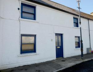 The Helm Sea View House