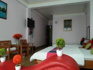 Chau A Hotel - Bình Lâu