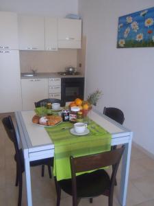Apartment 2 room in Holiday Homes Villasimius/Sardinien 33710