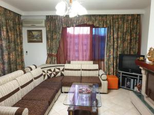 SPACIOUS - Entire Apartment in Tirana