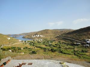 Hillside Kolona View Villa Kythnos Greece