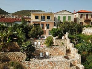 Seafront apartment ΙΙ in Kiveri, near Nafplion. Argolida Greece