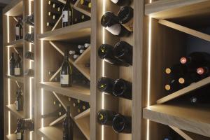 TiAMo Modern Design Guest House