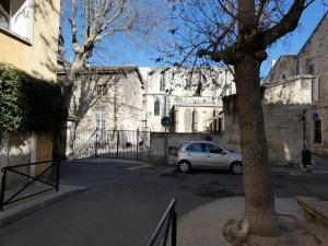 Appartements Arles Forum - Les Penitents Bleus : photos des chambres