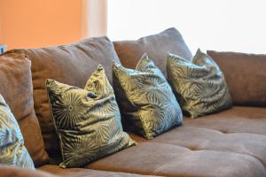 Wood Central Apartment