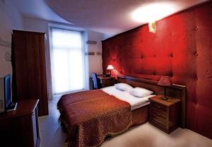 Junior Suite room in St.Olav Hotel