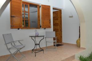 River house fully renovated & equipped 10' from DT Corfu Greece