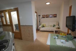 AR2B, coqueto apartamento en primera línea de playa