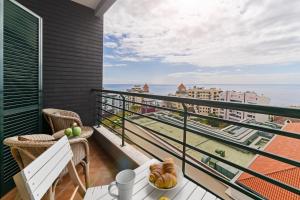 Ajuda III by An Island Apart