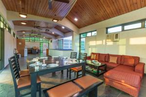 SaffronStays Bellini, Karjat