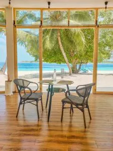 Thundi Village & Spa - Кихаадхуффару