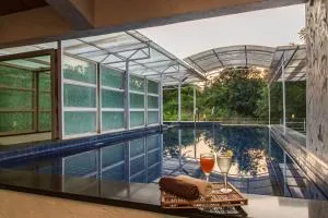 SaffronStays Bellini, Karjat - Dhamni