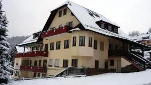 Landgasthof Zum Hirschen - Karbach