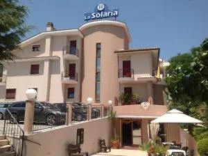 Hotel e Appartamenti La Solaria - 圣乔瓦尼·罗通多