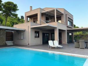 Villa Diamante by Olive Villa Rentals Argolida Greece