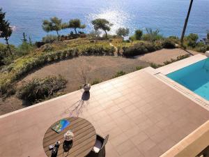 Villa Diamante by Olive Villa Rentals Argolida Greece